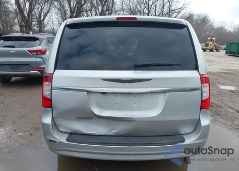 2012 Chrysler Town & Country Touring из США, поврежденный, VIN 2C4RC1BG2CR313401